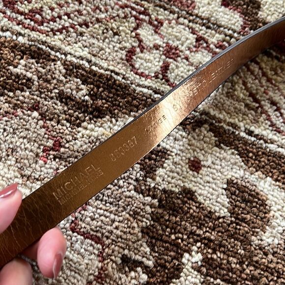 Michael Kors brown leather belt woman’s size large MK logo gold details - Picture 4 of 5